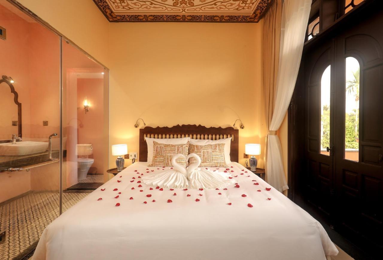 Bed and Breakfast The Mansion Hoi An By Minova Экстерьер фото